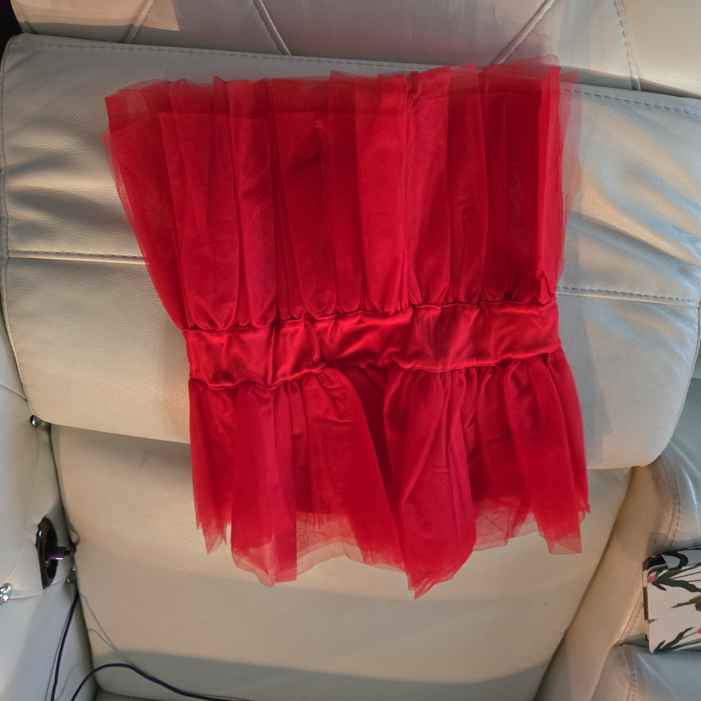 Red Tulle Strapless Shirt